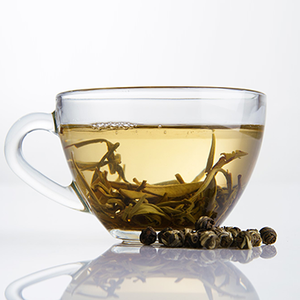 What Is the Difference Between White Tea and Black Tea?